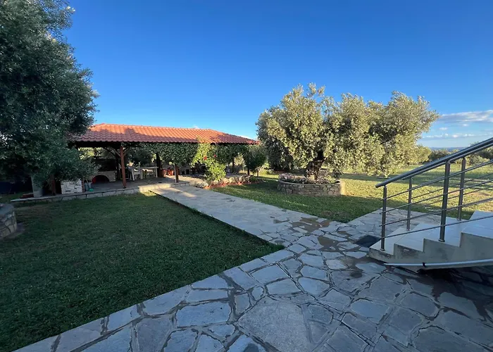 Giannoula * Gerakini