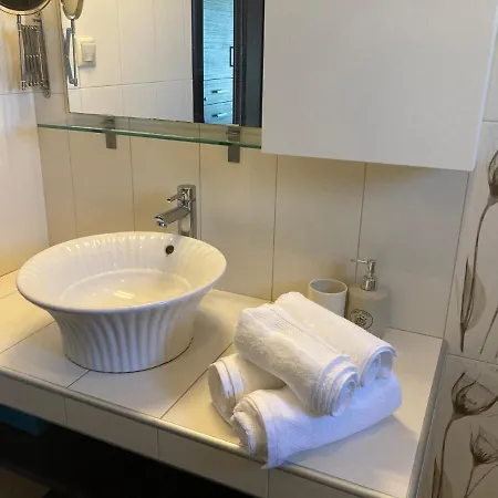 Giannoula * Gerakini