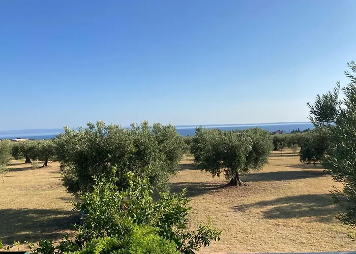 Giannoula Villa Gerakini